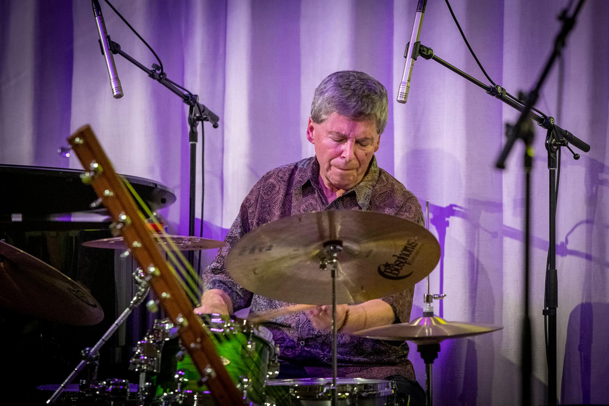 Bright Cloud Mountain performance photo 8